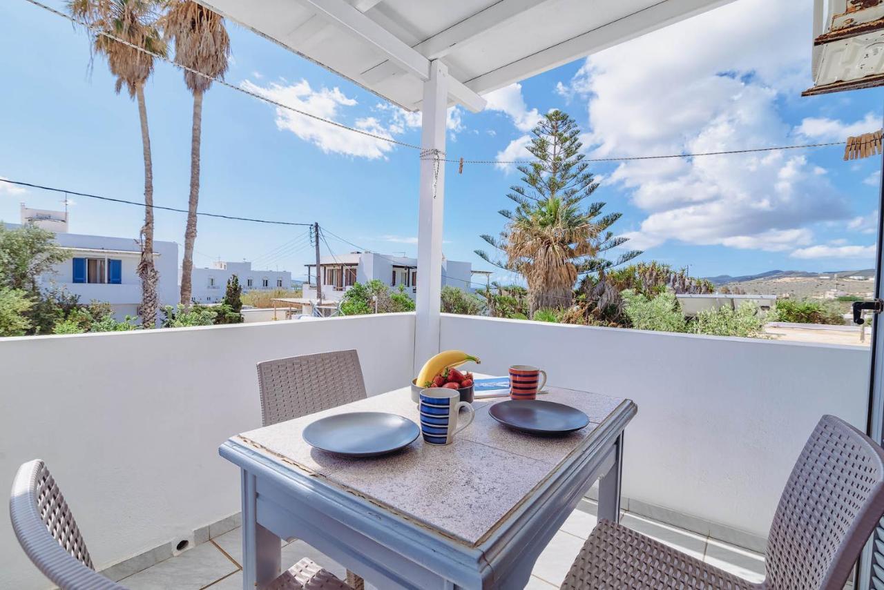 Pavlos Place Antiparos Bagian luar foto
