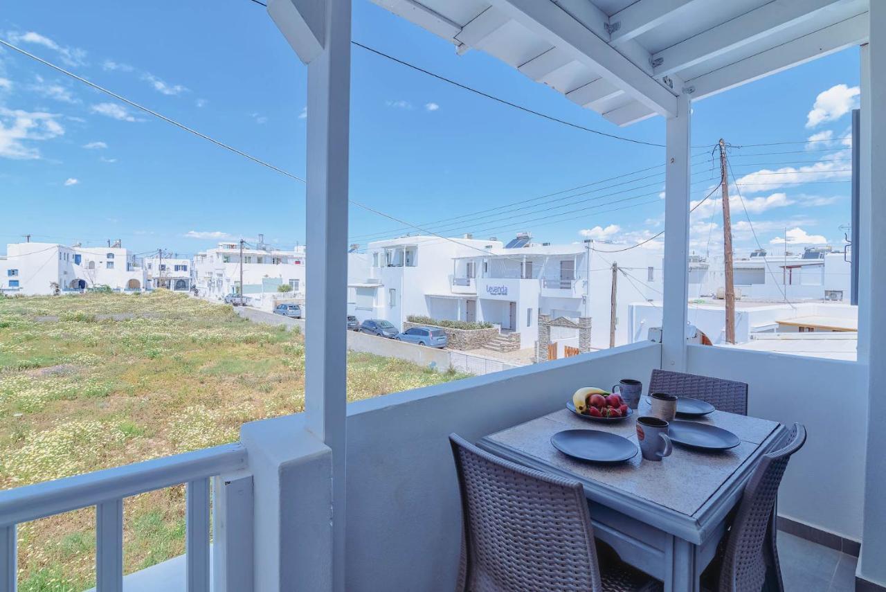 Pavlos Place Antiparos Bagian luar foto