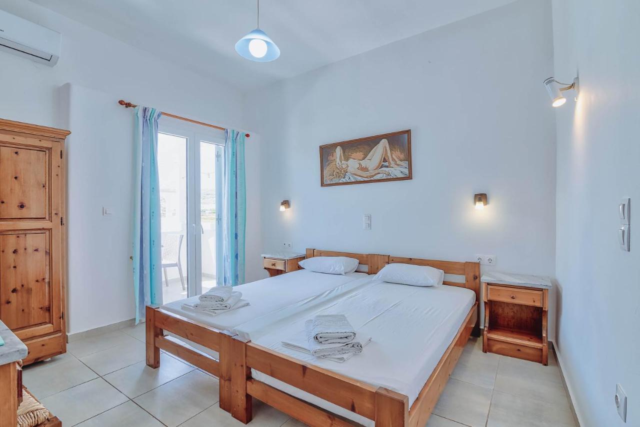 Pavlos Place Antiparos Bagian luar foto