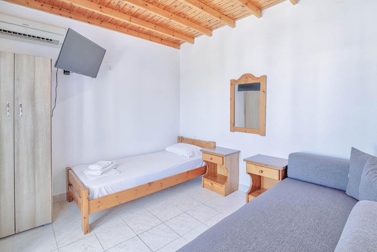 Pavlos Place Antiparos Bagian luar foto