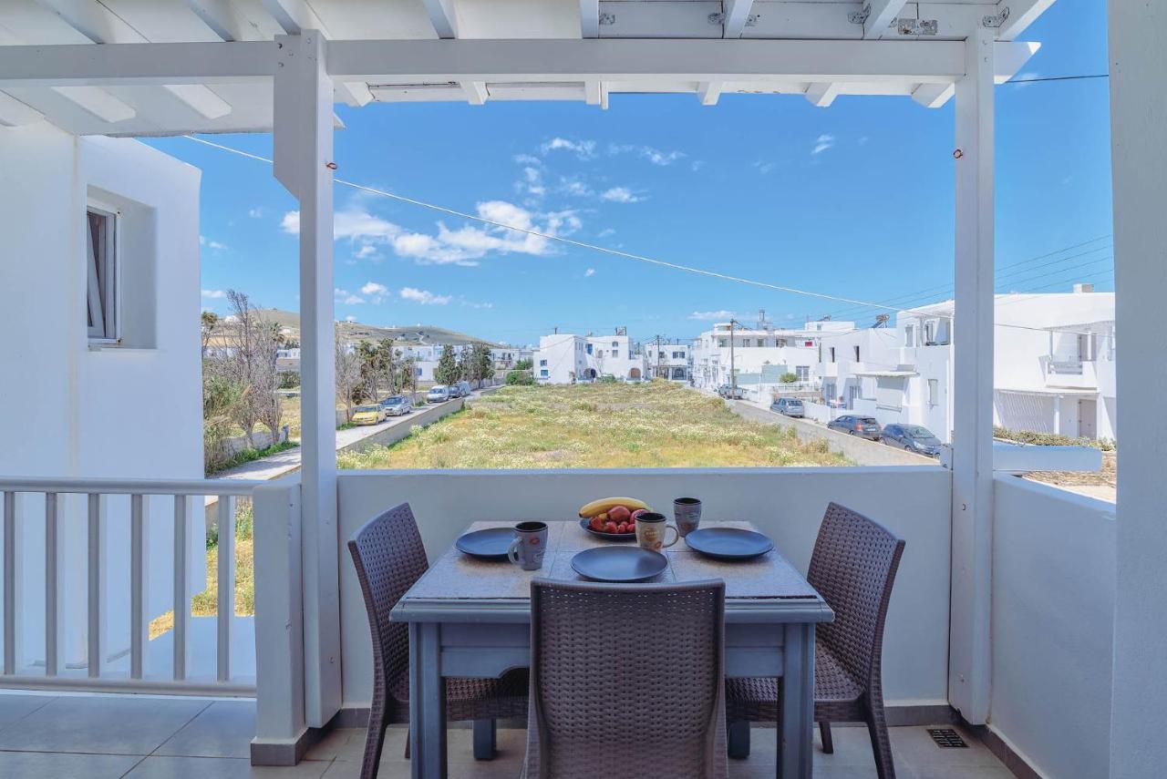 Pavlos Place Antiparos Bagian luar foto