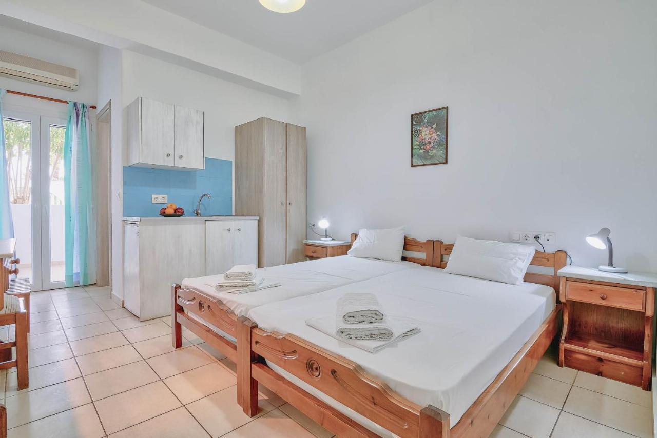 Pavlos Place Antiparos Bagian luar foto