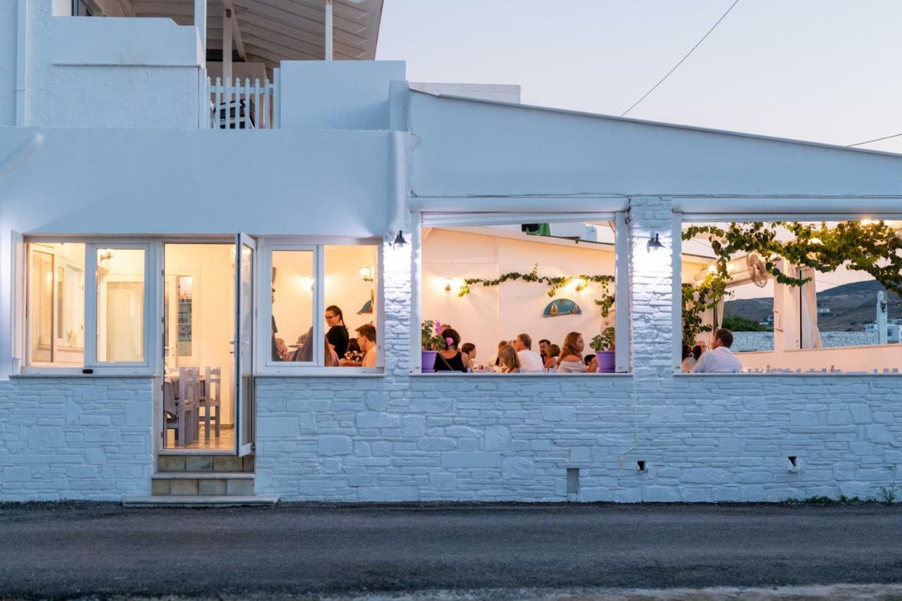 Pavlos Place Antiparos Bagian luar foto